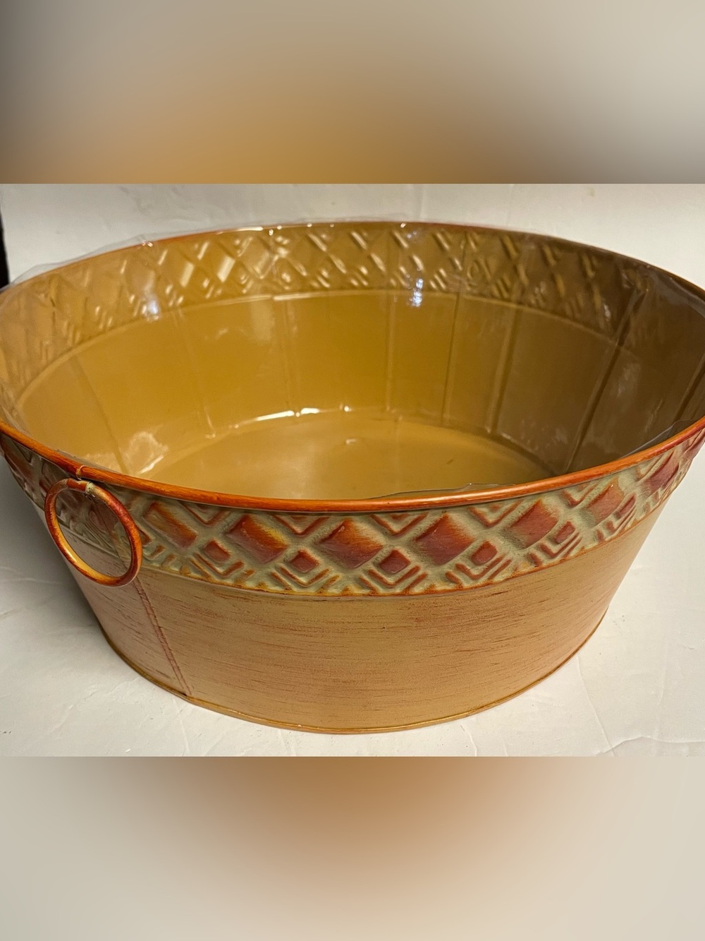 Decorative Terracotta-Style TIN Planter Bowl with Plastic Liner